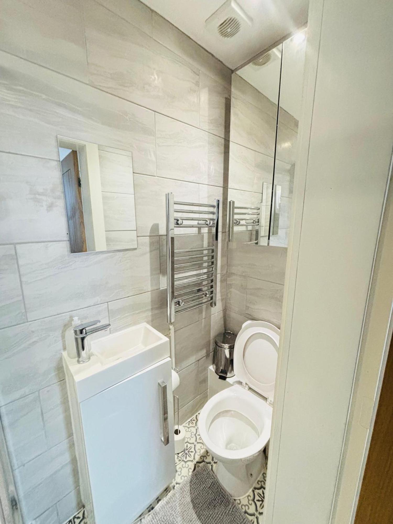 Stratford Nest Guest house London