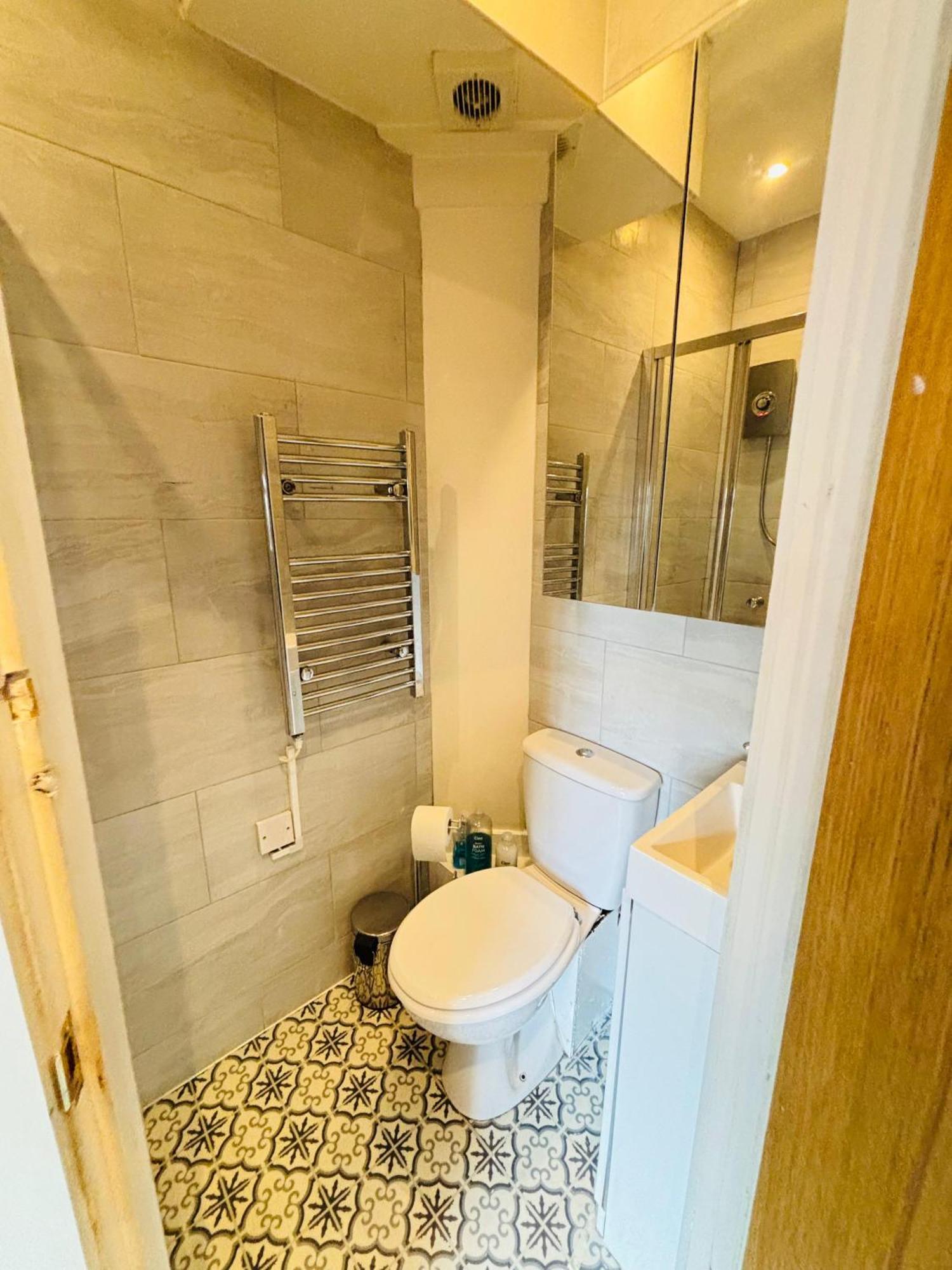 Guest house Stratford Nest